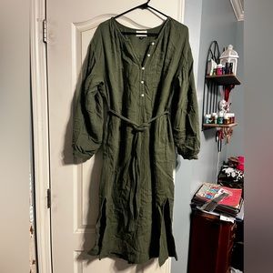 Universal Threads Olive Dress